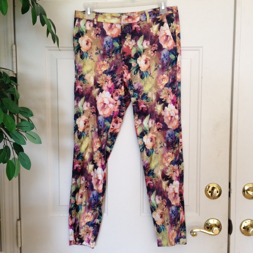 Floral Capris